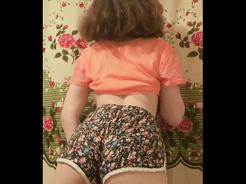 ❤️ מותק צעיר סקסי פושט את המכנסיים הקצרים במצלמה ❤ סרטון מזוין בפורנו iw.ru-pp.ru ❌